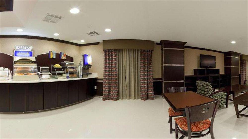 Holiday Inn Express Amite By Ihg Exterior photo